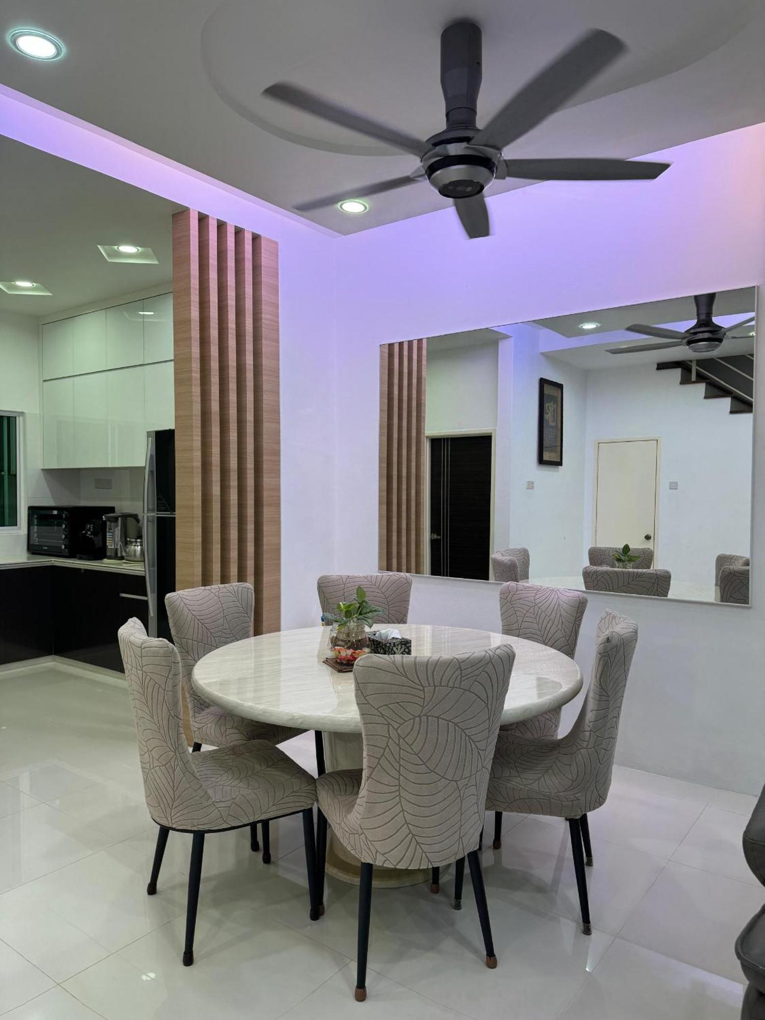 Nyaman Sweet Apartment